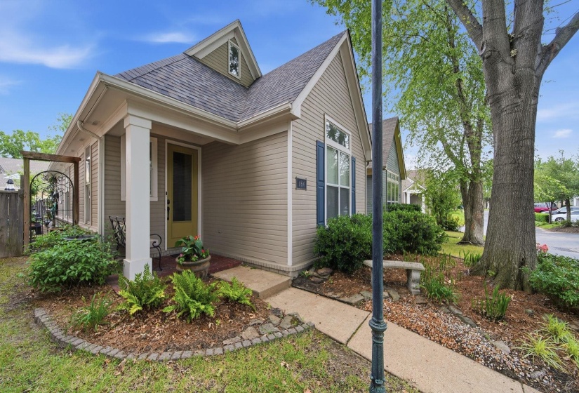 1164 MISTY ISLE DR, Memphis, Tennessee 38103, 3 Bedroom Bedrooms, 3 Room Rooms,2 BathroomBathrooms,Rental Properties,For Sale,MISTY ISLE,0,10228927