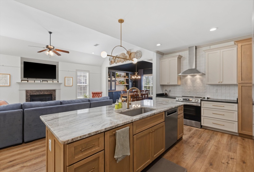 234 RED SEA DR, Collierville, Tennessee 38017, 3 Bedroom Bedrooms, 8 Room Rooms,2.1 BathroomBathrooms,Residential,For Sale,RED SEA,0,10228900