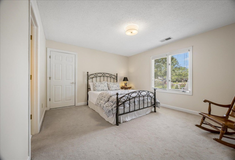 9421 PLANTATION WAY LN, Germantown, Tennessee 38139, 4 Bedroom Bedrooms, 9 Room Rooms,3.1 BathroomBathrooms,Residential,For Sale,PLANTATION WAY,0,10228908