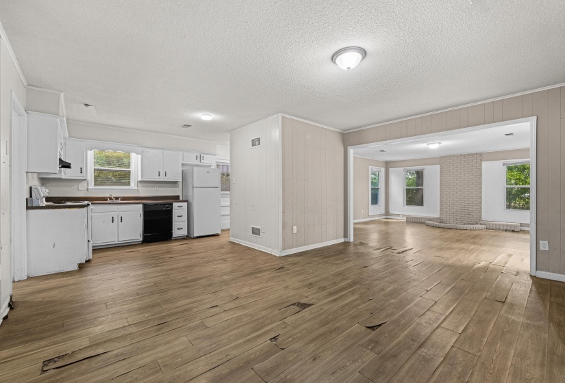 3468 MCKENZIE ST, Memphis, Tennessee 38118, 3 Bedroom Bedrooms, 8 Room Rooms,2 BathroomBathrooms,Residential,For Sale,MCKENZIE,0,10228909