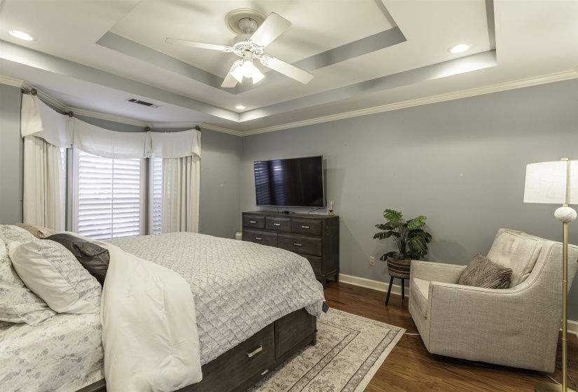 1337 FAIRWAY FOREST DR, Memphis, Tennessee 38016, 5 Bedroom Bedrooms, 9 Room Rooms,3.1 BathroomBathrooms,Residential,For Sale,FAIRWAY FOREST,0,10228911