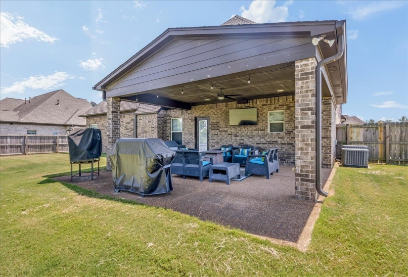 76 CHERRYBARK DR, Atoka, Tennessee 38004, 4 Bedroom Bedrooms, 9 Room Rooms,2.1 BathroomBathrooms,Residential,For Sale,CHERRYBARK,0,10228917