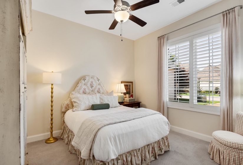 208 CHADWICK WOODS LN, Collierville, Tennessee 38017, 4 Bedroom Bedrooms, 10 Room Rooms,3.1 BathroomBathrooms,Residential,For Sale,CHADWICK WOODS,0,10228921