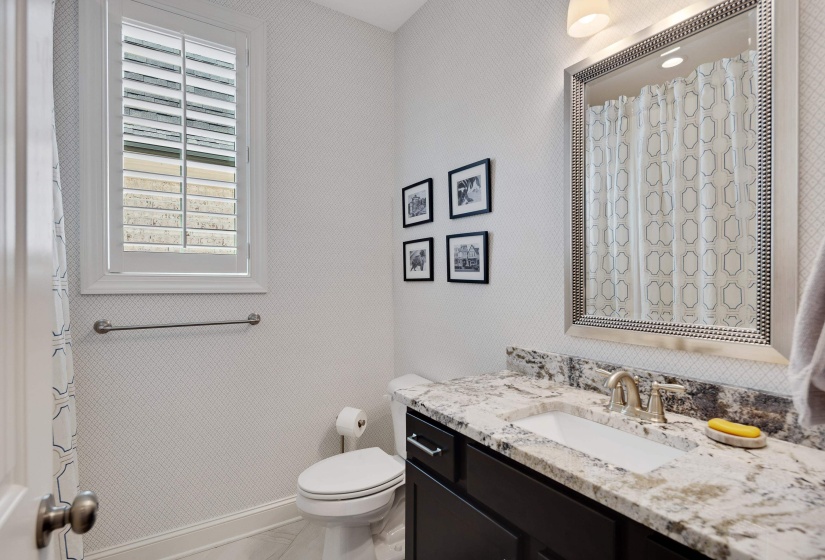 208 CHADWICK WOODS LN, Collierville, Tennessee 38017, 4 Bedroom Bedrooms, 10 Room Rooms,3.1 BathroomBathrooms,Residential,For Sale,CHADWICK WOODS,0,10228921
