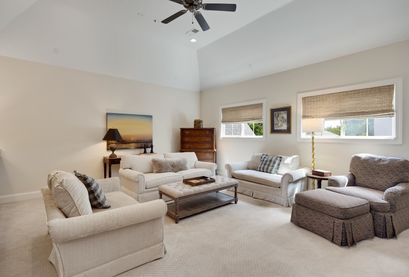 208 CHADWICK WOODS LN, Collierville, Tennessee 38017, 4 Bedroom Bedrooms, 10 Room Rooms,3.1 BathroomBathrooms,Residential,For Sale,CHADWICK WOODS,0,10228921
