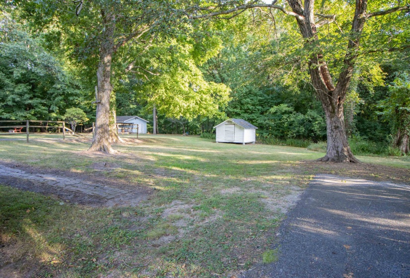 174 TUCKER AVE, Ripley, Tennessee 38063-1641, 3 Bedroom Bedrooms, 6 Room Rooms,2 BathroomBathrooms,Residential,For Sale,TUCKER,0,10228925