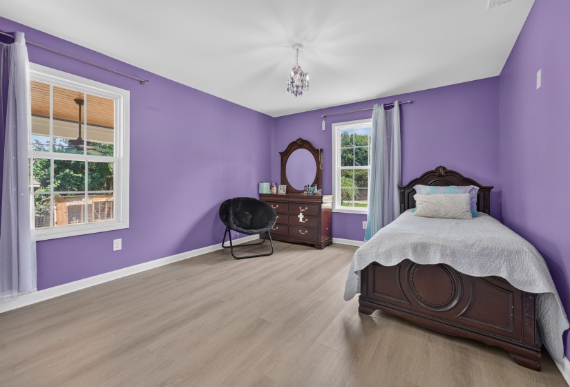 2513 BERRYHILL RD, Memphis, Tennessee 38016, 6 Bedroom Bedrooms, 10 Room Rooms,3.1 BathroomBathrooms,Residential,For Sale,BERRYHILL,0,10228926