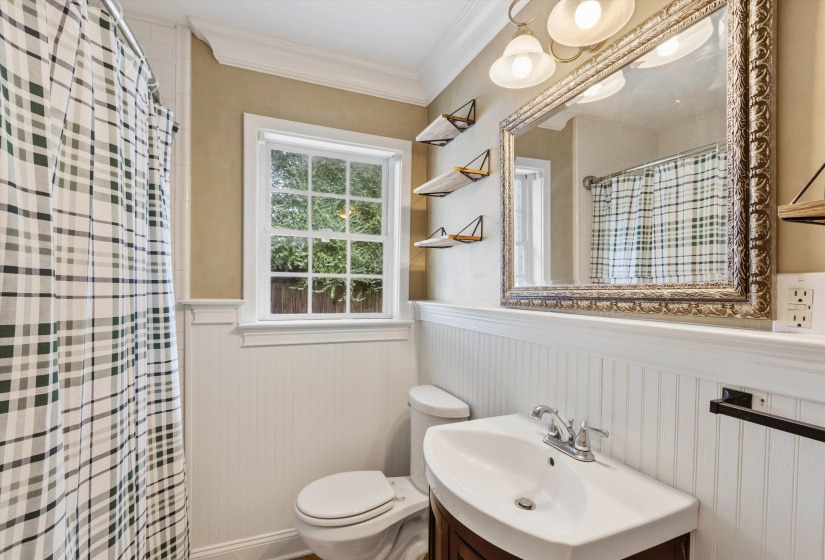 344 CHUCKWOOD RD, Memphis, Tennessee 38117, 3 Bedroom Bedrooms, 7 Room Rooms,2.1 BathroomBathrooms,Residential,For Sale,CHUCKWOOD,0,10228929