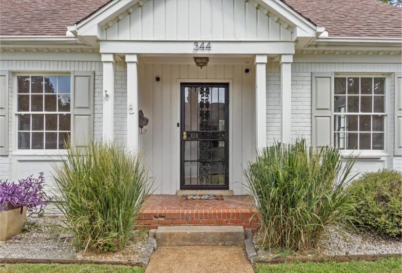 344 CHUCKWOOD RD, Memphis, Tennessee 38117, 3 Bedroom Bedrooms, 7 Room Rooms,2.1 BathroomBathrooms,Residential,For Sale,CHUCKWOOD,0,10228929