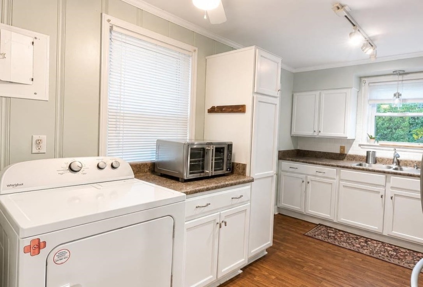 1125 MARCIA RD, Memphis, Tennessee 38117, 3 Bedroom Bedrooms, 6 Room Rooms,2 BathroomBathrooms,Residential,For Sale,MARCIA,0,10228931