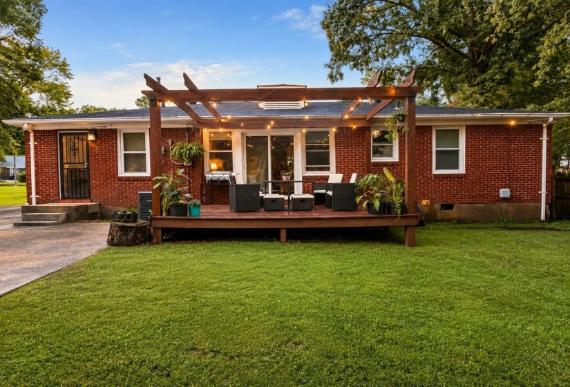 1125 MARCIA RD, Memphis, Tennessee 38117, 3 Bedroom Bedrooms, 6 Room Rooms,2 BathroomBathrooms,Residential,For Sale,MARCIA,0,10228931
