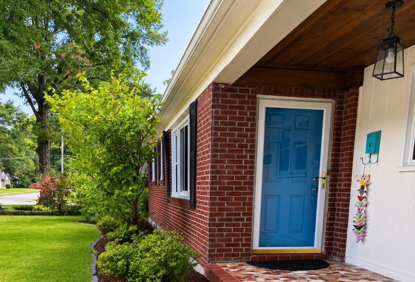 1125 MARCIA RD, Memphis, Tennessee 38117, 3 Bedroom Bedrooms, 6 Room Rooms,2 BathroomBathrooms,Residential,For Sale,MARCIA,0,10228931