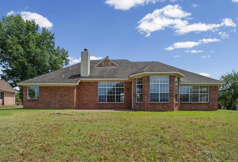 4675 ALDEN LAKE DR, Horn Lake, Mississippi 38637, 3 Bedroom Bedrooms, 7 Room Rooms,2 BathroomBathrooms,Residential,For Sale,ALDEN LAKE,0,10228936