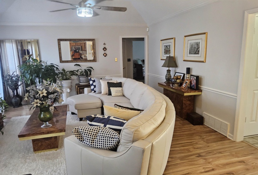 6675 WALTER FOREST CV, Memphis, Tennessee 38141, 3 Bedroom Bedrooms, 7 Room Rooms,3 BathroomBathrooms,Residential,For Sale,WALTER FOREST,0,10228937