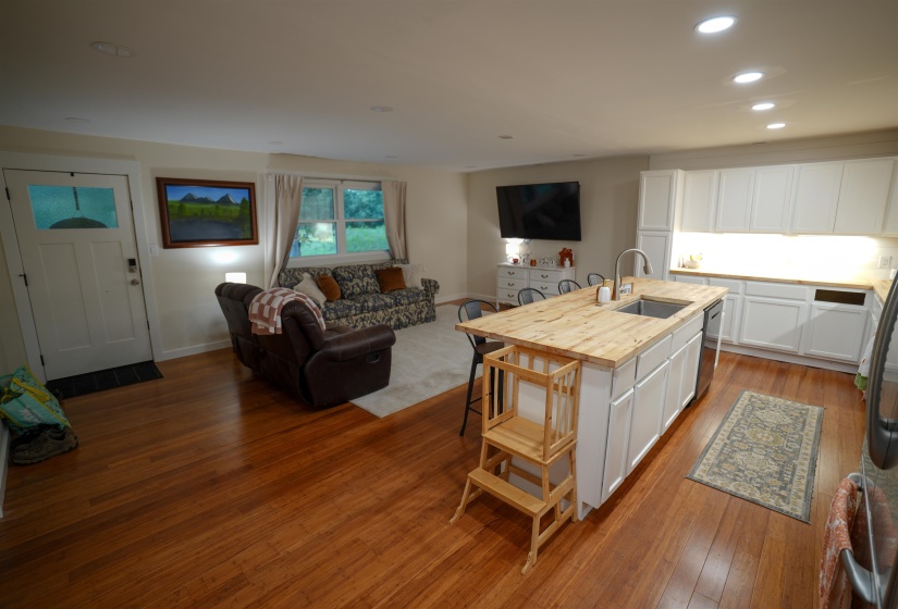 2525 PITTMAN RD, Somerville, Tennessee 38068, 4 Bedroom Bedrooms, 4 Room Rooms,2 BathroomBathrooms,Residential,For Sale,PITTMAN,0,10228938