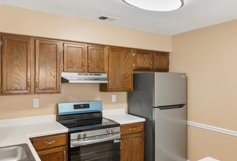 6717 ROSS RIDGE DR, Memphis, Tennessee 38141, 2 Bedroom Bedrooms, 5 Room Rooms,2 BathroomBathrooms,Residential,For Sale,ROSS RIDGE,0,10228944
