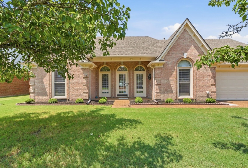 1325 RIVER PINE DR, Collierville, Tennessee 38017, 3 Bedroom Bedrooms, 7 Room Rooms,2 BathroomBathrooms,Residential,For Sale,RIVER PINE,0,10228948