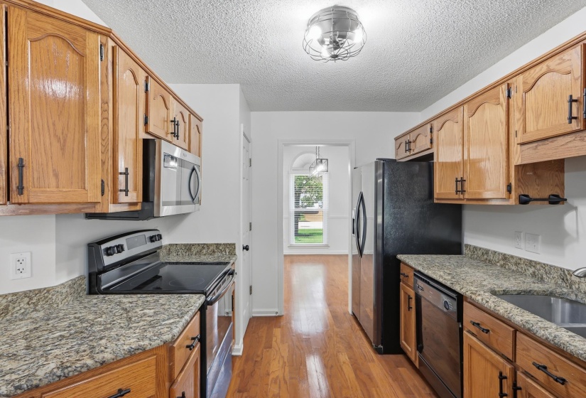 1325 RIVER PINE DR, Collierville, Tennessee 38017, 3 Bedroom Bedrooms, 7 Room Rooms,2 BathroomBathrooms,Residential,For Sale,RIVER PINE,0,10228948