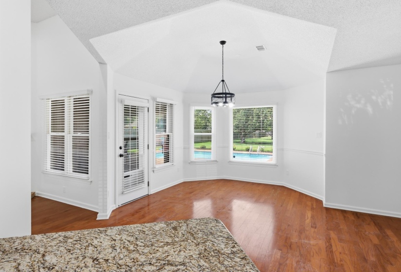 1325 RIVER PINE DR, Collierville, Tennessee 38017, 3 Bedroom Bedrooms, 7 Room Rooms,2 BathroomBathrooms,Residential,For Sale,RIVER PINE,0,10228948