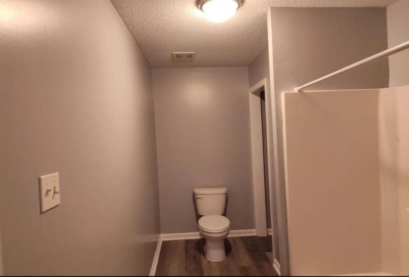 2525 ROZELLE RD, Memphis, Tennessee 38114, 3 Bedroom Bedrooms, 0 ,1.1 BathroomBathrooms,Duplexes,For Sale,ROZELLE,0,10211237
