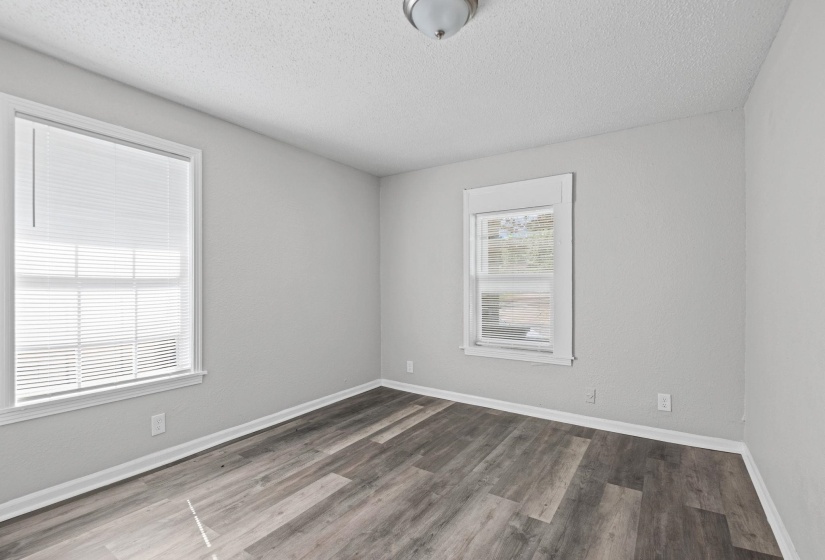 564 PEEBLES RD, Memphis, Tennessee 38109, 2 Bedroom Bedrooms, 0 ,1 BathroomBathrooms,Duplexes,For Sale,PEEBLES,0,10228957