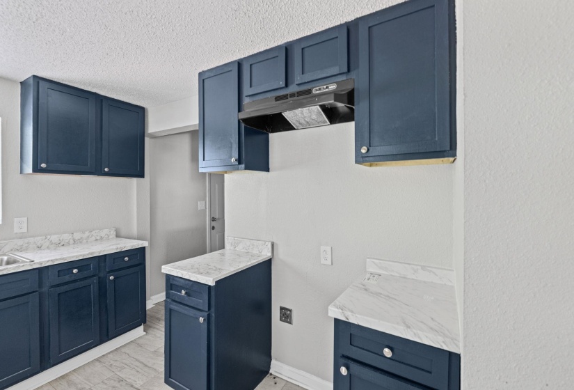564 PEEBLES RD, Memphis, Tennessee 38109, 2 Bedroom Bedrooms, 0 ,1 BathroomBathrooms,Duplexes,For Sale,PEEBLES,0,10228957