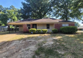 4151 ARROWOOD AVE, Memphis, Tennessee 38118, 3 Bedroom Bedrooms, 6 Room Rooms,1.1 BathroomBathrooms,Residential,For Sale,ARROWOOD,0,10228952