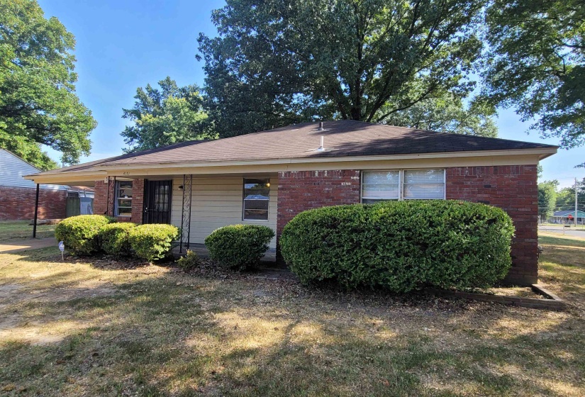 4151 ARROWOOD AVE, Memphis, Tennessee 38118, 3 Bedroom Bedrooms, 6 Room Rooms,1.1 BathroomBathrooms,Residential,For Sale,ARROWOOD,0,10228952