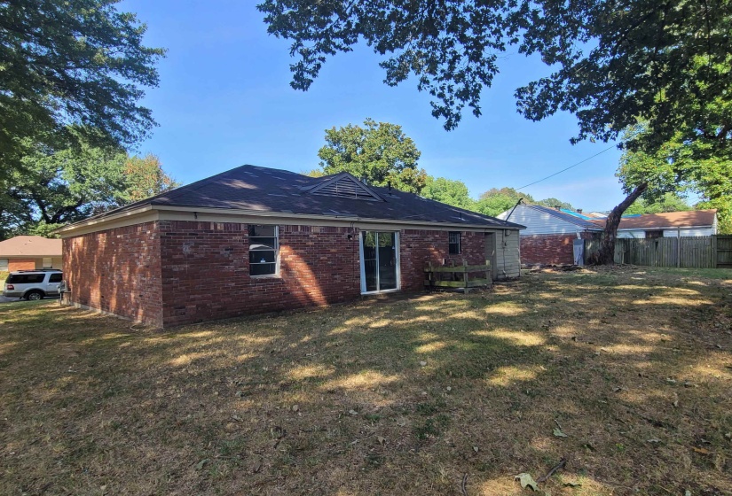 4151 ARROWOOD AVE, Memphis, Tennessee 38118, 3 Bedroom Bedrooms, 6 Room Rooms,1.1 BathroomBathrooms,Residential,For Sale,ARROWOOD,0,10228952