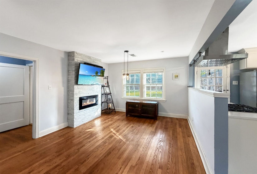 2790 UNION AVE, Memphis, Tennessee 38111, 2 Bedroom Bedrooms, 5 Room Rooms,2 BathroomBathrooms,Residential,For Sale,UNION,0,10228953
