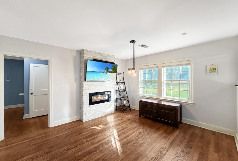 2790 UNION AVE, Memphis, Tennessee 38111, 2 Bedroom Bedrooms, 5 Room Rooms,2 BathroomBathrooms,Residential,For Sale,UNION,0,10228953