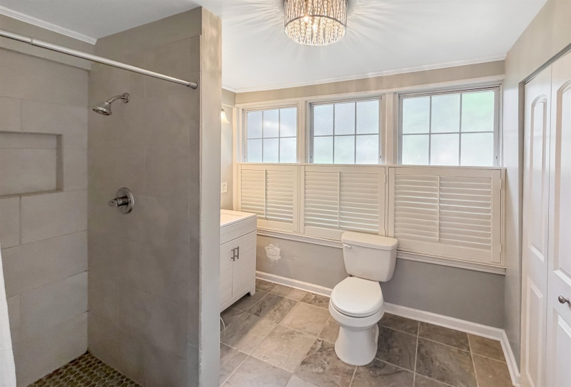 2790 UNION AVE, Memphis, Tennessee 38111, 2 Bedroom Bedrooms, 5 Room Rooms,2 BathroomBathrooms,Residential,For Sale,UNION,0,10228953