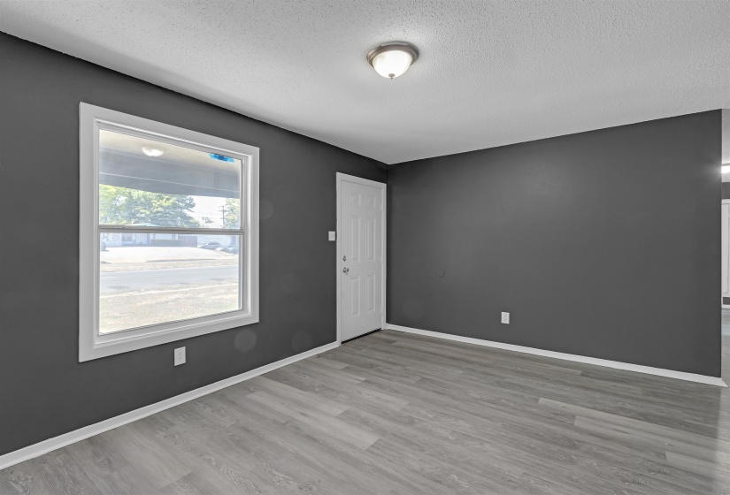 3244 PERKINS RD, Memphis, Tennessee 38118, 3 Bedroom Bedrooms, 6 Room Rooms,1.1 BathroomBathrooms,Residential,For Sale,PERKINS,0,10228954