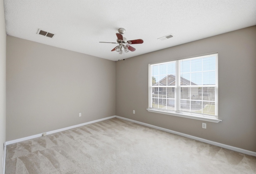 858 CROSSFIELD CV, Memphis, Tennessee 38109, 3 Bedroom Bedrooms, 6 Room Rooms,2.1 BathroomBathrooms,Residential,For Sale,CROSSFIELD,0,10228955