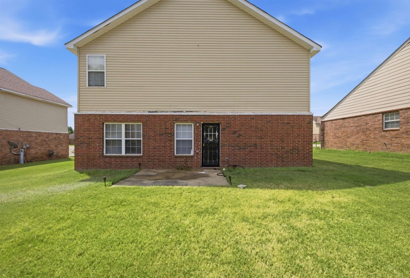 858 CROSSFIELD CV, Memphis, Tennessee 38109, 3 Bedroom Bedrooms, 6 Room Rooms,2.1 BathroomBathrooms,Residential,For Sale,CROSSFIELD,0,10228955
