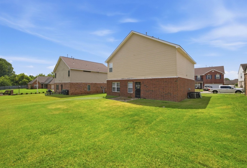 858 CROSSFIELD CV, Memphis, Tennessee 38109, 3 Bedroom Bedrooms, 6 Room Rooms,2.1 BathroomBathrooms,Residential,For Sale,CROSSFIELD,0,10228955