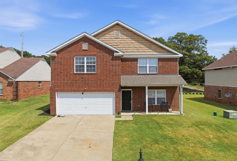 858 CROSSFIELD CV, Memphis, Tennessee 38109, 3 Bedroom Bedrooms, 6 Room Rooms,2.1 BathroomBathrooms,Residential,For Sale,CROSSFIELD,0,10228955