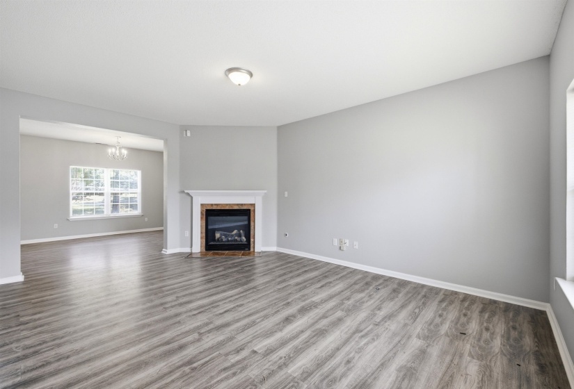 858 CROSSFIELD CV, Memphis, Tennessee 38109, 3 Bedroom Bedrooms, 6 Room Rooms,2.1 BathroomBathrooms,Residential,For Sale,CROSSFIELD,0,10228955