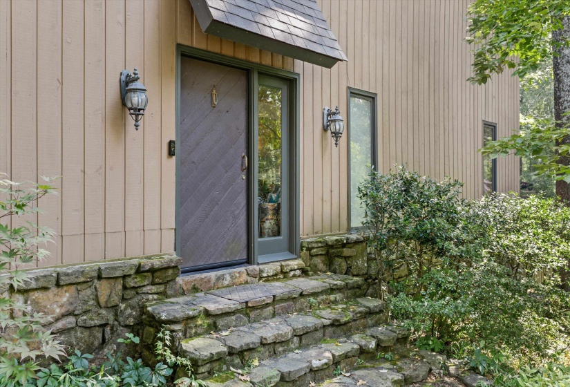 2480 WISHANGER CV, Germantown, Tennessee 38139, 4 Bedroom Bedrooms, 8 Room Rooms,2.1 BathroomBathrooms,Residential,For Sale,WISHANGER,0,10228956