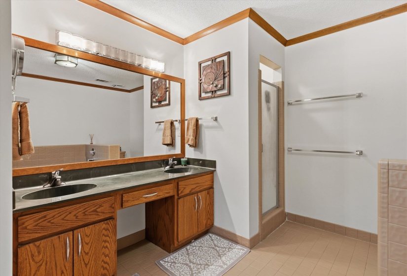 2480 WISHANGER CV, Germantown, Tennessee 38139, 4 Bedroom Bedrooms, 8 Room Rooms,2.1 BathroomBathrooms,Residential,For Sale,WISHANGER,0,10228956