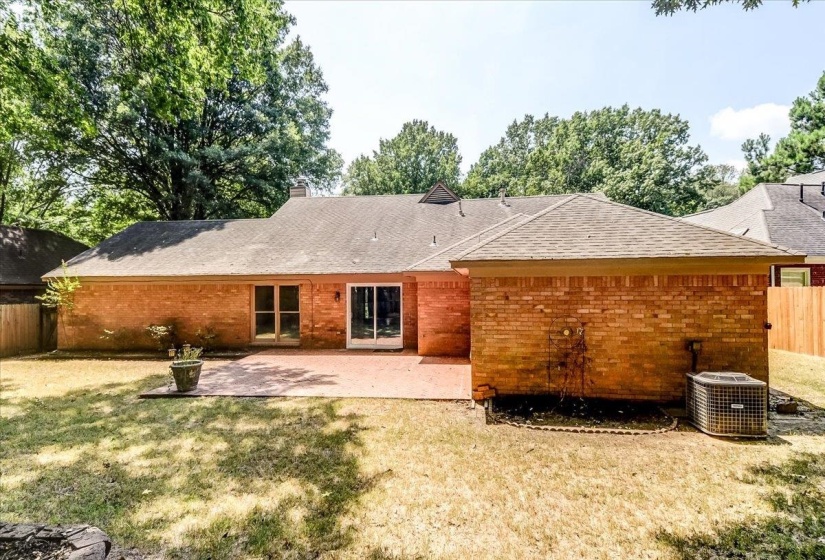 8902 WALNUT RIDGE LOOP, Memphis, Tennessee 38018, 4 Bedroom Bedrooms, 7 Room Rooms,2 BathroomBathrooms,Residential,For Sale,WALNUT RIDGE,0,10228959