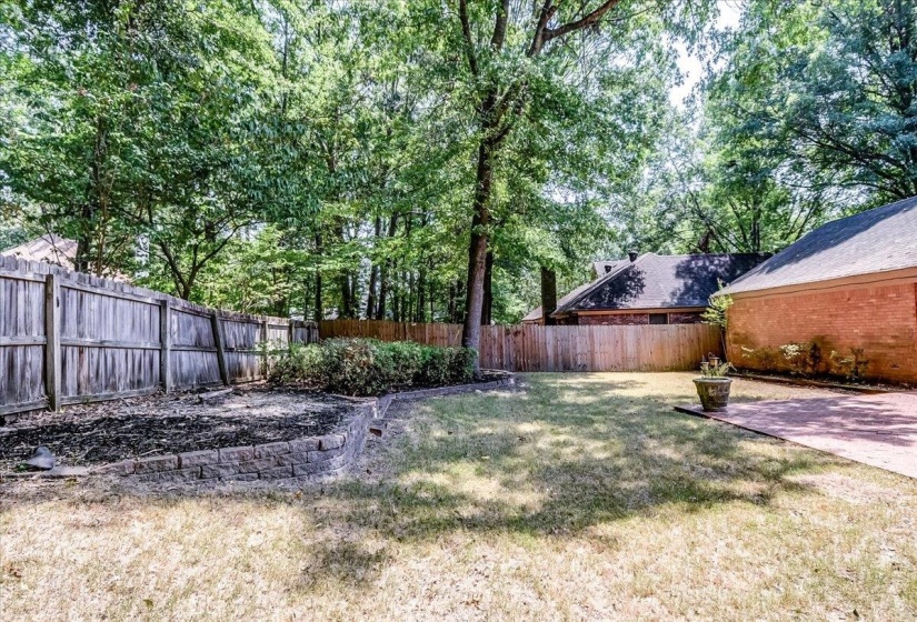 8902 WALNUT RIDGE LOOP, Memphis, Tennessee 38018, 4 Bedroom Bedrooms, 7 Room Rooms,2 BathroomBathrooms,Residential,For Sale,WALNUT RIDGE,0,10228959
