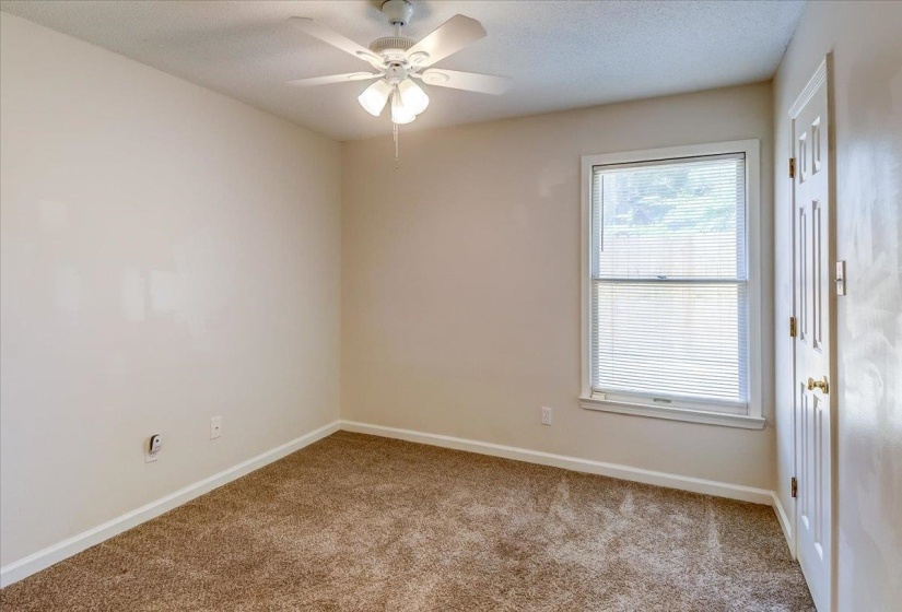 8902 WALNUT RIDGE LOOP, Memphis, Tennessee 38018, 4 Bedroom Bedrooms, 7 Room Rooms,2 BathroomBathrooms,Residential,For Sale,WALNUT RIDGE,0,10228959