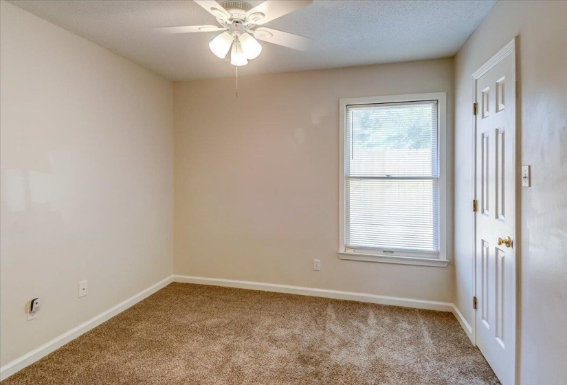 8902 WALNUT RIDGE LOOP, Memphis, Tennessee 38018, 4 Bedroom Bedrooms, 7 Room Rooms,2 BathroomBathrooms,Residential,For Sale,WALNUT RIDGE,0,10228959