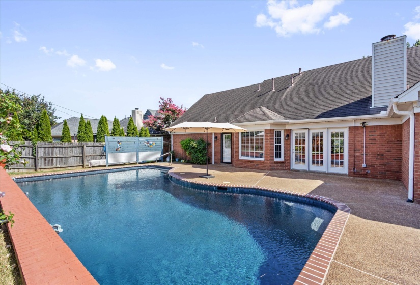 7574 DEXTER HILLS DR, Memphis, Tennessee 38016, 4 Bedroom Bedrooms, 7 Room Rooms,3 BathroomBathrooms,Residential,For Sale,DEXTER HILLS,0,10228960