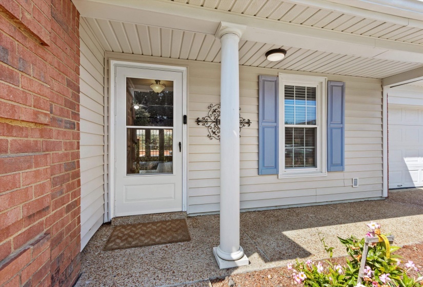 7574 DEXTER HILLS DR, Memphis, Tennessee 38016, 4 Bedroom Bedrooms, 7 Room Rooms,3 BathroomBathrooms,Residential,For Sale,DEXTER HILLS,0,10228960