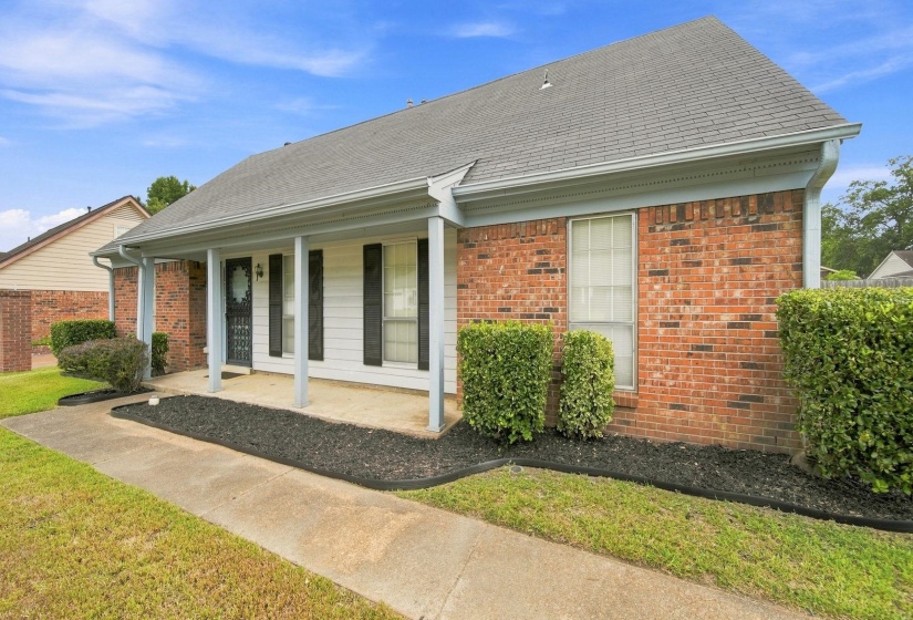 4920 WHITWORTH RD, Memphis, Tennessee 38116, 4 Bedroom Bedrooms, 7 Room Rooms,2 BathroomBathrooms,Residential,For Sale,WHITWORTH,0,10228967