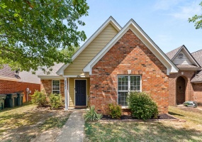 5321 KALIAN CV, Southaven, Mississippi 38671, 3 Bedroom Bedrooms, 6 Room Rooms,2 BathroomBathrooms,Residential,For Sale,KALIAN,0,10228969 5321 KALIAN CV, Southaven, Mississippi 38671, 3 Bedroom Bedrooms, 6 Room Rooms,2 BathroomBathrooms,Residential,For Sale,KALIAN,0,10228969