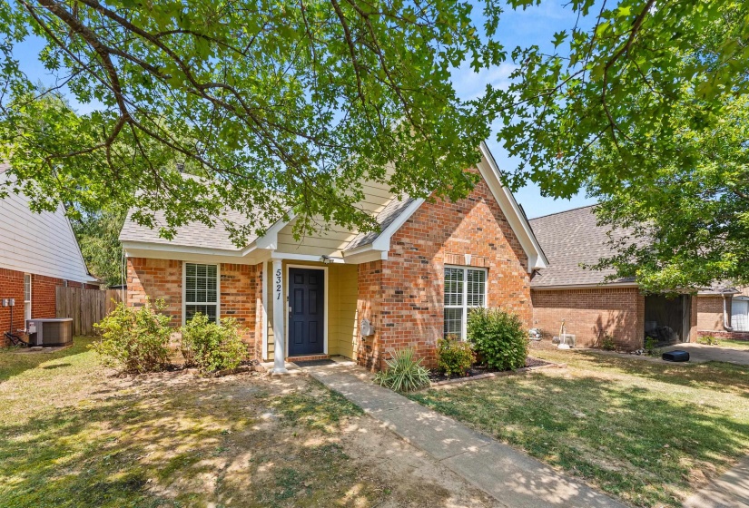 5321 KALIAN CV, Southaven, Mississippi 38671, 3 Bedroom Bedrooms, 6 Room Rooms,2 BathroomBathrooms,Residential,For Sale,KALIAN,0,10228969