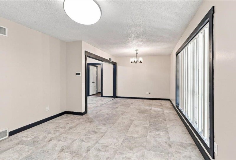 3787 CHRISTY CV, Memphis, Tennessee 38111, 4 Bedroom Bedrooms, 7 Room Rooms,2 BathroomBathrooms,Residential,For Sale,CHRISTY,0,10228971
